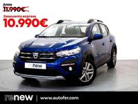 Usado Dacia Sandero Comfort 91 CV (66 kW) 2022 Azul Berlina