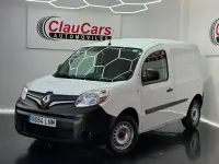 Usado Renault Kangoo 80 CV (58 kW) 2021 Blanco Monovolumen