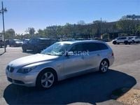 Usado BMW 530 231 CV (169 kW) 2006 Gris / plata Familiar