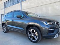 Usado Seat Ateca Style 150 CV (110 kW) 2021 Gris / plata SUV