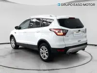 Usado Ford Kuga Trend 120 CV (88 kW) 2019 Blanco SUV