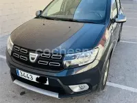 Usado Dacia Sandero Stepway 90 CV (66 kW) 2017 Negro Berlina