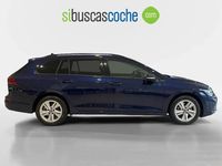 Usado VW Golf VIII Life 110 CV (80 kW) 2021 Azul Familiar