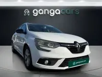 Usado Renault Mégane GrandTour LIMITED 116 CV (85 kW) 2019 Blanco Familiar