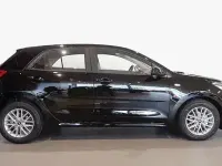 Usado Kia Rio 84 CV (61 kW) 2023 Negro