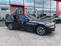 Usado BMW 320e M Sport 204 CV (150 kW) 2022 Negro Familiar