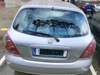 Usado Nissan Almera 112 CV (82 kW) 2004 Gris / plata Berlina