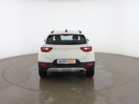 Usado Kia Stonic 84 CV (61 kW) 2023 Blanco SUV