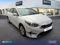 Usado Kia Ceed 136 CV (100 kW) 2023 Blanco Utilitario