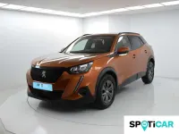 Usado Peugeot 2008 Style 101 CV (74 kW) 2021 Naranja SUV