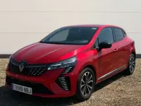 Usado Renault Clio V Techno 90 CV (66 kW) 2025 Rojo Berlina