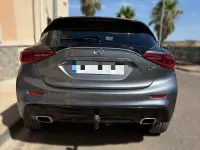 Usado Infiniti Q30 Sport Tech 170 CV (125 kW) 2017 Gris Utilitario