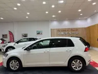 Begagnad VW Golf VII Advance 116 HK (85 kW) 2020 Vit Halvkombi