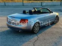 Usado Audi A4 Cabriolet 140 CV (102 kW) 2007 Gris / plata Descapotable