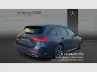 Usado Mercedes C220 200 CV (147 kW) 2025 Azul Familiar