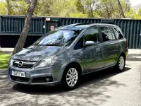 Usado Opel Zafira Cosmo 120 CV (88 kW) 2009 Gris / plata Monovolumen