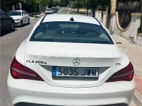 Usado Mercedes CLA200 Urban 136 CV (100 kW) 2017 Blanco Coupe