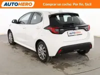 Usado Toyota Yaris Active 116 CV (85 kW) 2023 Blanco Utilitario