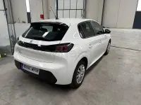 Usado Peugeot 208 Active 100 CV (73 kW) 2022 Blanco Utilitario