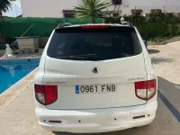 Usado SsangYong Kyron 140 CV (102 kW) 2007 Blanco SUV