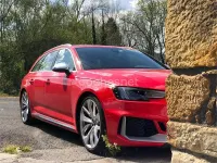 Usado Audi RS4 450 CV (330 kW) 2018 Rojo Familiar