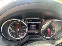 Usado Mercedes CLA220 Shooting Brake 177 CV (130 kW) 2017 Rojo Familiar