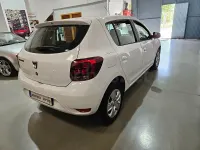 Usado Dacia Sandero Comfort 95 CV (69 kW) 2019 Blanco Berlina