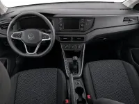 Usado VW Polo 95 CV (69 kW) 2022 Gris Utilitario