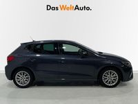 Usado Seat Ibiza FR 110 CV (80 kW) 2022 Gris Utilitario
