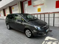 Usado Opel Zafira Family 110 CV (80 kW) 2011 Gris / plata Monovolumen