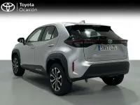 Usado Toyota Yaris Cross Active 116 CV (85 kW) 2022 Gris SUV