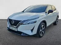 Usado Nissan Qashqai N-Connecta 140 CV (102 kW) 2022 Lunar white con techo midnight SUV