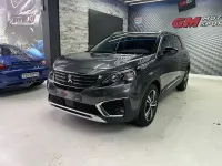 Usado Peugeot 5008 Allure 129 CV (94 kW) 2019 Gris SUV