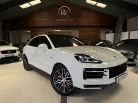 Usado Porsche Cayenne E-Hybrid Black Edition 470 CV (345 kW) 2025 Blanco SUV