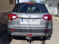 Usado Suzuki Vitara 120 CV (88 kW) 2015 Gris / plata SUV