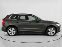 Usado Volvo XC60 Momentum 197 CV (144 kW) 2022 Gris SUV