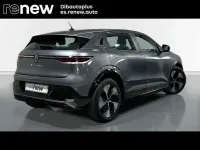 Usado Renault Megane E-Tech Equilibre 95 kW (130 CV) 2023 Blanco Berlina