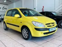 Usado Hyundai Getz 97 CV (71 kW) 2005 Amarillo Utilitario