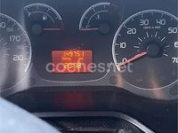 Usado Fiat Doblò Emotion 105 CV (77 kW) 2013 Granate Monovolumen