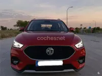Usado MG ZS Luxury 111 CV (81 kW) 2023 Rojo SUV