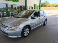 Usado Peugeot 307 110 CV (80 kW) 2005 Gris / plata Berlina