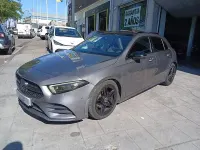 Usado Mercedes A180 116 CV (85 kW) 2018 Gris / plata Berlina