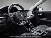 Usado Kia Niro 141 CV (103 kW) 2021 Azul SUV