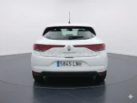Usado Renault Mégane II Intens 115 CV (84 kW) 2021 Blanco Berlina