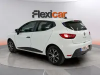 Usado Renault Clio IV 75 CV (55 kW) 2018 Blanco Berlina