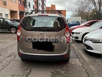 Usado Dacia Lodgy Ambiance 107 CV (78 kW) 2013 Beige Monovolumen