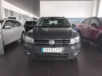 Begagnad VW Tiguan Edition 131 HK (96 kW) 2020 Grå SUV