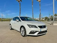 Usado Seat Leon FR 190 CV (139 kW) 2018 Blanco Berlina