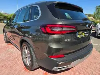 Usado BMW X5 Performance 394 CV (289 kW) 2021 Gris / plata SUV
