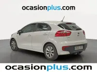 Usado Kia Rio 75 CV (55 kW) 2016 Blanco Utilitario
